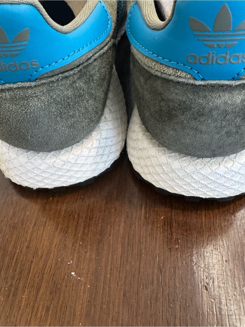 adidas Forest Grove Raw Khaki Green Teal Men's 7 Shoes EE8970 Rare Color - Picture 7 of 10